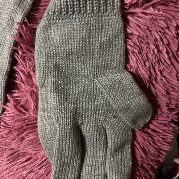 NWT Kate Spade knit gloves Heather Gray - Picture 6 of 8